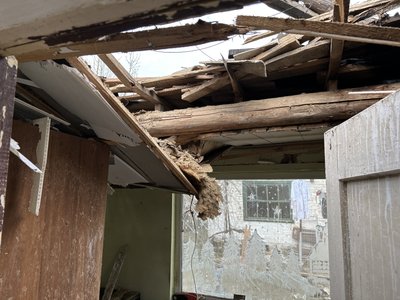 "Шахед потрапив у наш будинок": наслідки атаки БпЛА по Глобиному на Полтавщині "Шахед потрапив у наш будинок": наслідки атаки БпЛА по Глобиному на Полтавщині