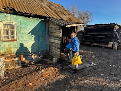 Евакуація "під ключ": як "Проліска" вивозить людей із прикордоння Сумщини