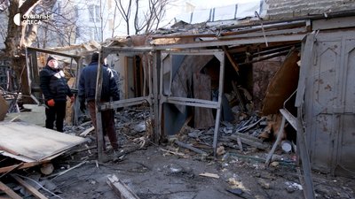 "Прилетів – наробив лиха": наслідки дронової атаки РФ на Одесу "Прилетів – наробив лиха": наслідки дронової атаки РФ на Одесу