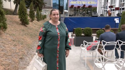 У Луцьку відкрили мистецький дворик обласної філармонії