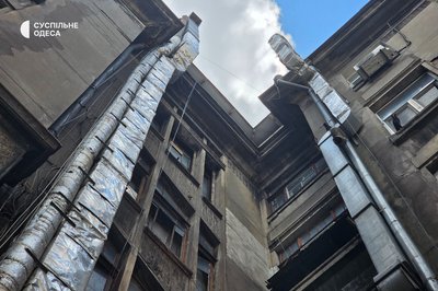 "Дуже рада, що його закрили": місцеві жителі розповіли про конфлікт із рестораном "Туркуаз" "Дуже рада, що його закрили": місцеві жителі розповіли про конфлікт із рестораном "Туркуаз"