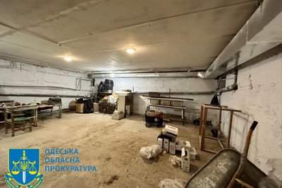Привласнили 700 тисяч грн на ремонті укриття: на Одещині судитимуть трьох підрядників та посадовицю сільради Привласнили 700 тисяч грн на ремонті укриття: на Одещині судитимуть трьох підрядників та посадовицю сільради