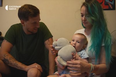 Комік у цивільному житті, військовий — у фронтовому: інтерв'ю з одеським коміком Віталієм Жавнерчиком Комік у цивільному житті, військовий — у фронтовому: інтерв'ю з одеським коміком Віталієм Жавнерчиком