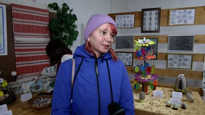 "П'ять поколінь вже пишуть писанки": як у Новгороді-Сіверському готуються до Великодня "П'ять поколінь вже пишуть писанки": як у Новгороді-Сіверському готуються до Великодня