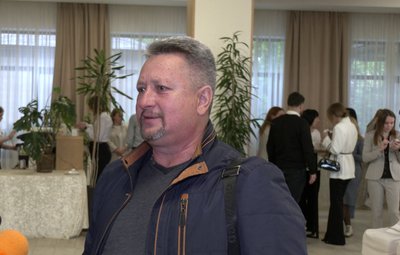 "Я на землі, як люди на морі": ярмарок вакансій у сфері агробізнесу провели для ветеранів на Рівненщині "Я на землі, як люди на морі": ярмарок вакансій у сфері агробізнесу провели для ветеранів на Рівненщині