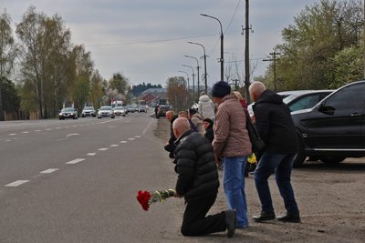 Луцька громада провела в останню дорогу 30-річного військового Анатолія Бекаса Луцька громада провела в останню дорогу 30-річного військового Анатолія Бекаса