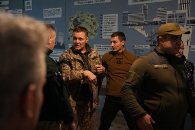 "Те, чому він навчає — не книжка, а практика": як іноземець проводить заняття з тактичної медицини на Сумщині "Те, чому він навчає — не книжка, а практика": як іноземець проводить заняття з тактичної медицини на Сумщині