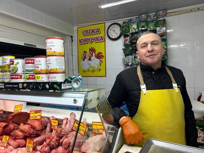 Ціни на курятину у Житомирі: що продають і скільки коштує перед святами Ціни на курятину у Житомирі: що продають і скільки коштує перед святами
