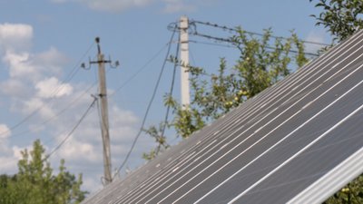 "Сонце не виставляє рахунків": експерт з Волині розповів про сонячні електростанції "Сонце не виставляє рахунків": експерт з Волині розповів про сонячні електростанції