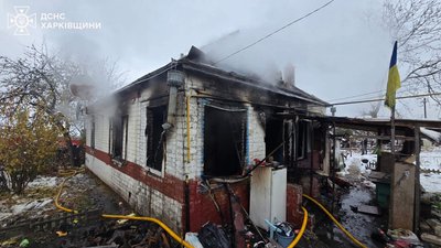 У пожежі в приватному будинку в Пісочині згоріли чоловік і четверо дітей, Харківська область, 14 листопада 2024 року У пожежі в приватному будинку в Пісочині згоріли чоловік і четверо дітей, Харківська область, 14 листопада 2024 року