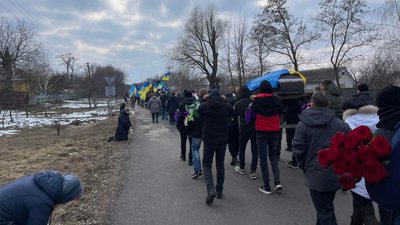 На Чернігівщині поховали загиблих захисників Андрія Пятачука та Анатолія Примушка На Чернігівщині поховали загиблих захисників Андрія Пятачука та Анатолія Примушка
