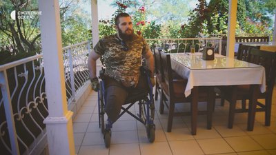 Як жінки військових з ампутаціями підтримують чоловіків Як жінки військових з ампутаціями підтримують чоловіків