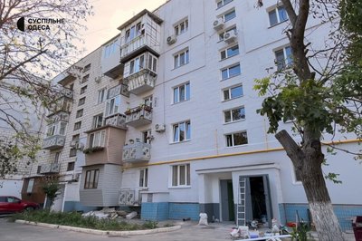 На Одещині відновлюють будинки, які пошкодили російські дрони в ніч на 24 липня На Одещині відновлюють будинки, які пошкодили російські дрони в ніч на 24 липня