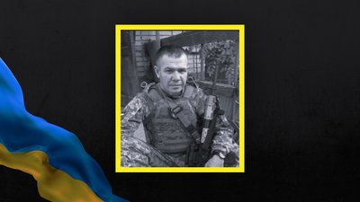 На Херсонщині в останню путь провели двох загиблих військових: Сергія Кожем’яченка та Сергія Салова