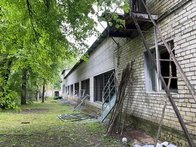 “Бахнув один “шахед”, потім інші”: мешканці Кролевця на Сумщині розповіли про атаку РФ “Бахнув один “шахед”, потім інші”: мешканці Кролевця на Сумщині розповіли про атаку РФ