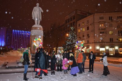 Вертеп, який став останнім мирним Різдвом Донецька Вертеп, який став останнім мирним Різдвом Донецька