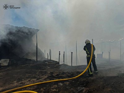 На Черкащині згоріло сім гектарів пшениці На Черкащині згоріло сім гектарів пшениці