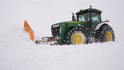 Дороги, сніг, Чернелицька громада, Івано-Франківщина Дороги, сніг, Чернелицька громада, Івано-Франківщина