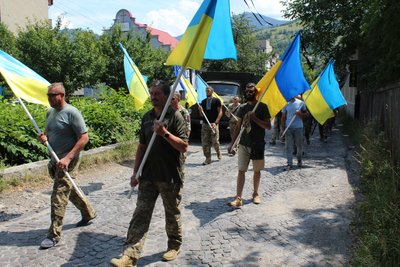 На Закарпатті попрощалися із військовим Дмитром Панасовським На Закарпатті попрощалися із військовим Дмитром Панасовським