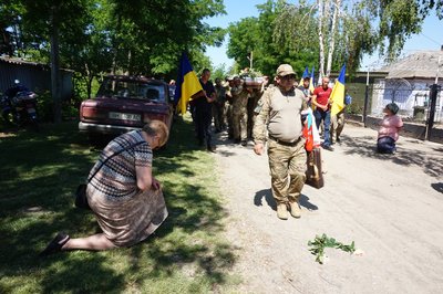 На Одещині попрощалися з загиблим військовим На Одещині попрощалися з загиблим військовим