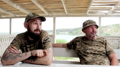 "Дядя Жора" та "Ковальський" Батько та син служать разом: історія Ковальових з Луганського прикордонного загону "Дядя Жора" та "Ковальський" Батько та син служать разом: історія Ковальових з Луганського прикордонного загону