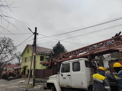 "Стеля впала прямо на колиску". Що відбувається на місці атаки РФ на Дніпро "Стеля впала прямо на колиску". Що відбувається на місці атаки РФ на Дніпро