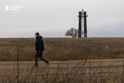 Хаблівський задній маяк на кордоні Херсонської й Миколаївської областей Хаблівський задній маяк на кордоні Херсонської й Миколаївської областей