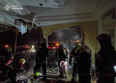 "Шахед" влучив у приватний сектор в Сумах "Шахед" влучив у приватний сектор в Сумах