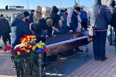 Вижив на війні, помер вдома. Загинув від ракети на очах у сім’ї Вижив на війні, помер вдома. Загинув від ракети на очах у сім’ї