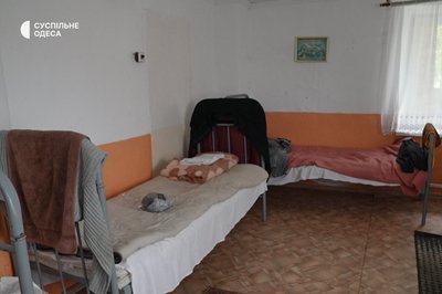 "Я вже тут, як вдома": у Троїцькому на Одещині колишній дитсадок став домом для переселенців