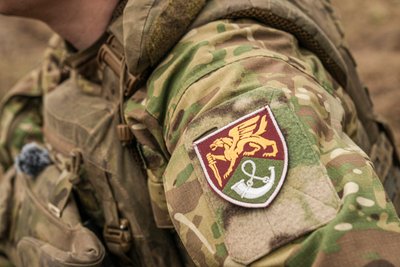“Кинули гранату, а звідти як почали навалювати”: командир взводу про те, як брали в полон росіян на Сумщині “Кинули гранату, а звідти як почали навалювати”: командир взводу про те, як брали в полон росіян на Сумщині