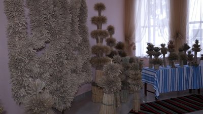Село дідухів. На Вінниччині громада понад 30 років береже традицію різдвяних оберегів