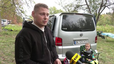 Майже 40 дітей взяли участь у чемпіонаті області з мотокросу в Рівному Майже 40 дітей взяли участь у чемпіонаті області з мотокросу в Рівному
