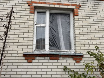 "Як гупнуло, думаю, убило". Що розповіли очевидці російського удару по Ромнах на Сумщині. "Як гупнуло, думаю, убило". Що розповіли очевидці російського удару по Ромнах на Сумщині.