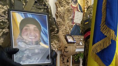 У Полтаві та громаді встановлять дев’ять меморіальних дощок полеглим воїнам У Полтаві та громаді встановлять дев’ять меморіальних дощок полеглим воїнам