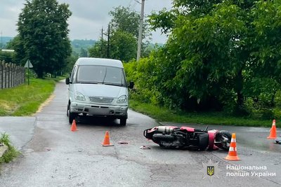 На Вінниччині внаслідок двох аварій травмувались жінки На Вінниччині внаслідок двох аварій травмувались жінки