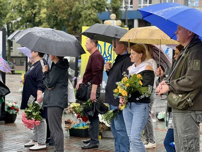З військовим Анатолієм Мулярчуком попрощалися у Рівному З військовим Анатолієм Мулярчуком попрощалися у Рівному