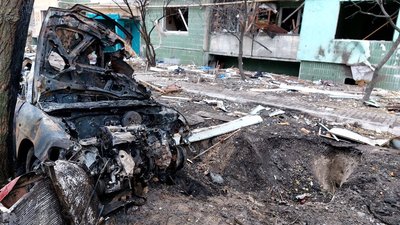 Удар по житловому мікрорайону у Сумах. Триває ліквідація наслідків