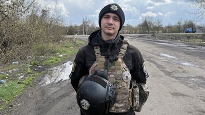 Валерій Шахрай інспектор сектору ювенальної превенції Білицьке Донецька область Валерій Шахрай інспектор сектору ювенальної превенції Білицьке Донецька область