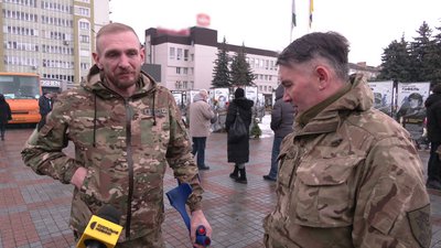 У Рівному попрощалися з Дмитром Каменчуком, Михайлом Ткачуком та Олександром Усачем У Рівному попрощалися з Дмитром Каменчуком, Михайлом Ткачуком та Олександром Усачем