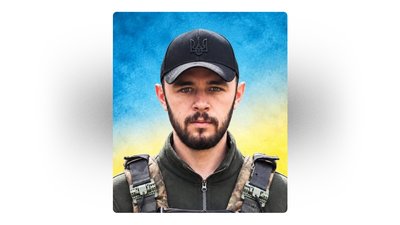 На Чернігівщині поховали Сергія Овсякова та Дмитра Кузіна На Чернігівщині поховали Сергія Овсякова та Дмитра Кузіна