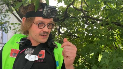 Мікрорайони шахта 5/6 Західний евакуація люди допомога волонтери Мирноград волонтер Себастьян Донецька область 21 серпня 2024 рік Мікрорайони шахта 5/6 Західний евакуація люди допомога волонтери Мирноград волонтер Себастьян Донецька область 21 серпня 2024 рік