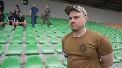 "Ми всі скучили за нашою командою": у Чернігові через понад 4 роки "Десна" зіграла свій перший матч "Ми всі скучили за нашою командою": у Чернігові через понад 4 роки "Десна" зіграла свій перший матч