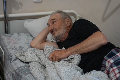 Гайки, цвяхи, металеве сміття. Чим і для чого начиняють військові РФ дрони, якими атакують Херсон Гайки, цвяхи, металеве сміття. Чим і для чого начиняють військові РФ дрони, якими атакують Херсон