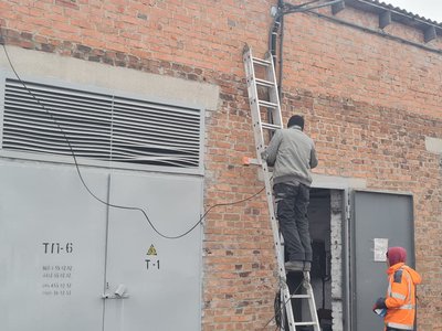 У Коростені для міської лікарні збудували сонячну електростанцію потужністю 150 кіловат У Коростені для міської лікарні збудували сонячну електростанцію потужністю 150 кіловат