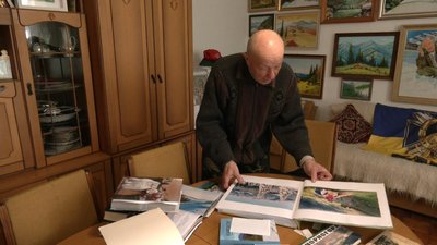 "Я приречений ходити в гори": 78-річний житель Хмельниччини здійснив соте сходження на Говерлу "Я приречений ходити в гори": 78-річний житель Хмельниччини здійснив соте сходження на Говерлу