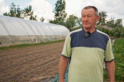 "Вона бере все необхідне із сонця та землі": як вирощують полуницю на півдні Одещини "Вона бере все необхідне із сонця та землі": як вирощують полуницю на півдні Одещини