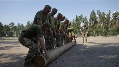 "Перемога — завдання не лише президента": бодібілдер з Черкащини став інструктором для прикордонників "Перемога — завдання не лише президента": бодібілдер з Черкащини став інструктором для прикордонників
