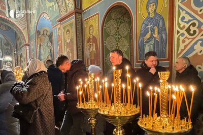 Різдво-2024 у Києві: у Михайлівському соборі правлять святкову літургію