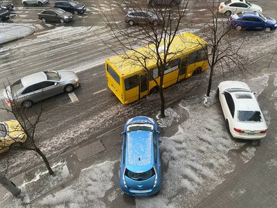 Київ накрила злива з градом Київ накрила злива з градом